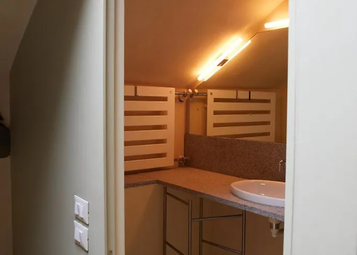 Duplex Tra Duomo E Brera Milan