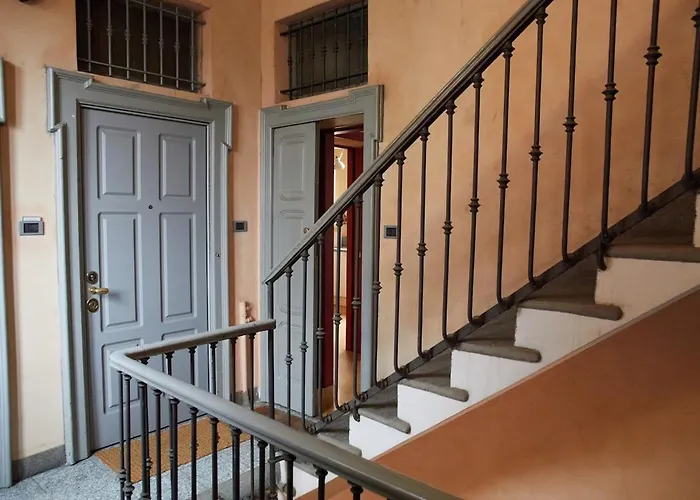 Duplex Tra Duomo E Brera Apartment Milan