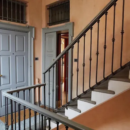 Duplex Tra Duomo E Brera Апартаменты Милан