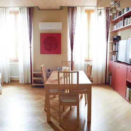 Апартаменты Duplex Tra Duomo E Brera *